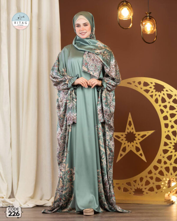 Satin Isdal - Image 4