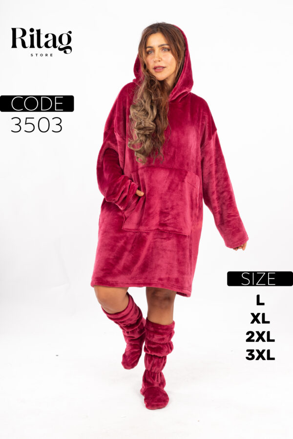 Over-sized Wearable Blanket - Image 6