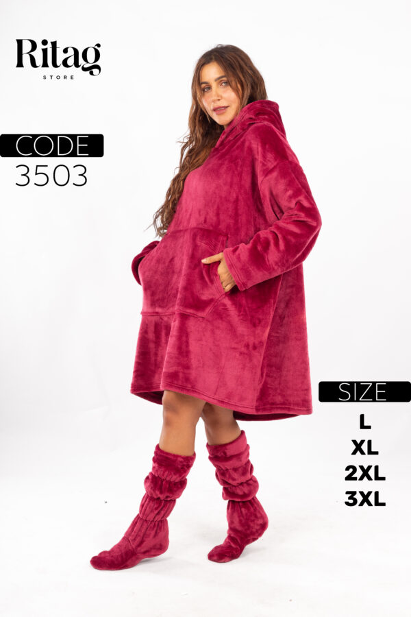 Over-sized Wearable Blanket - Image 12
