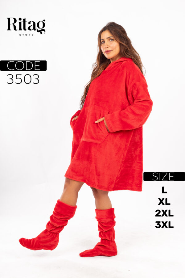 Over-sized Wearable Blanket - Image 9